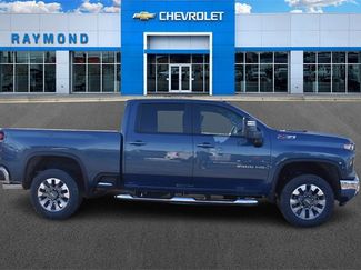 New 2026 Chevrolet Silverado 2500 LT video 2