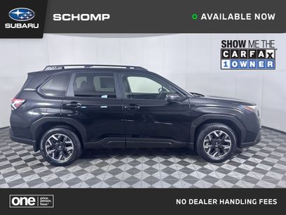 Used 2025 Subaru Forester Premium w/ Convenience Package #1