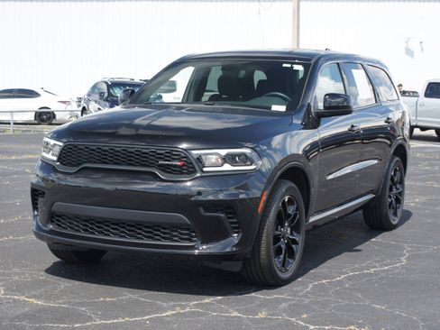 Used 2026 Dodge Durango GT AWD/4WD image 2