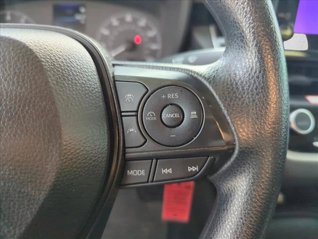 Certified 2025 Toyota Corolla LE FWD image 14