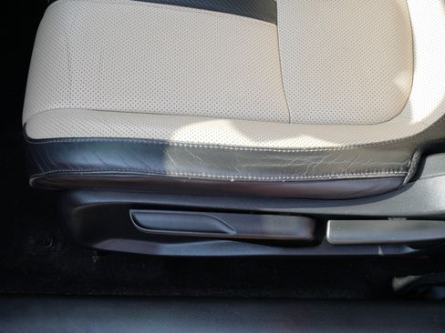 Used 2016 Honda Civic EX-L image 21