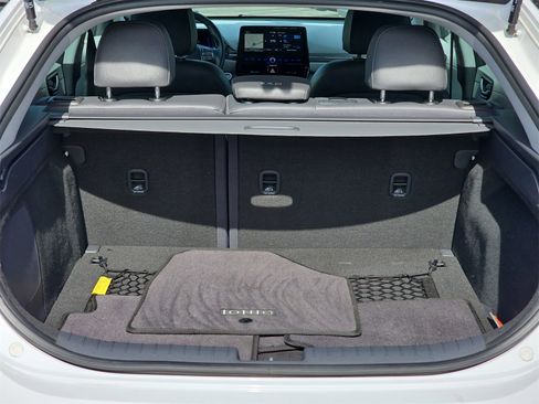 Used 2020 Hyundai Ioniq Limited image 12