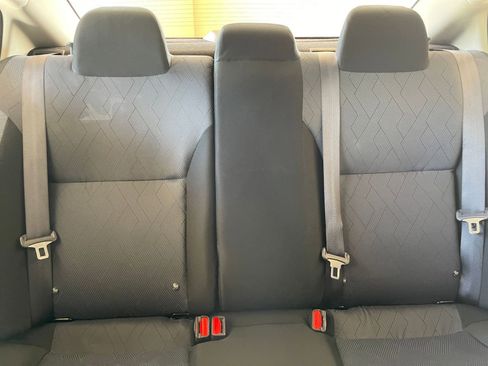 Used 2025 Nissan Versa SV image 36