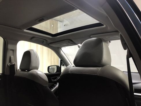 Used 2019 Subaru Forester Limited image 13