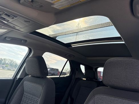 Used 2024 Chevrolet Equinox LT image 21