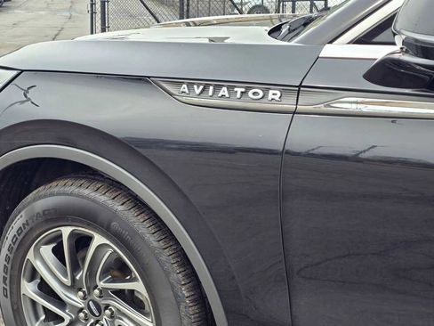 Used 2023 Lincoln Aviator AWD image 8