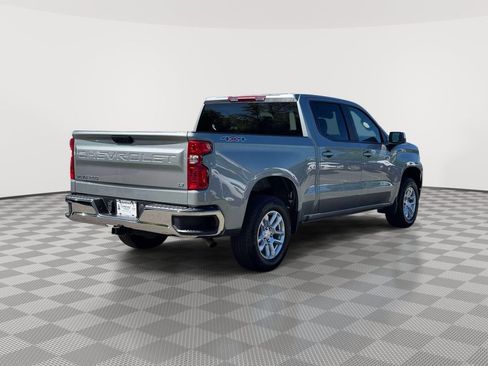 Used 2026 Chevrolet Silverado 1500 LT AWD/4WD image 7