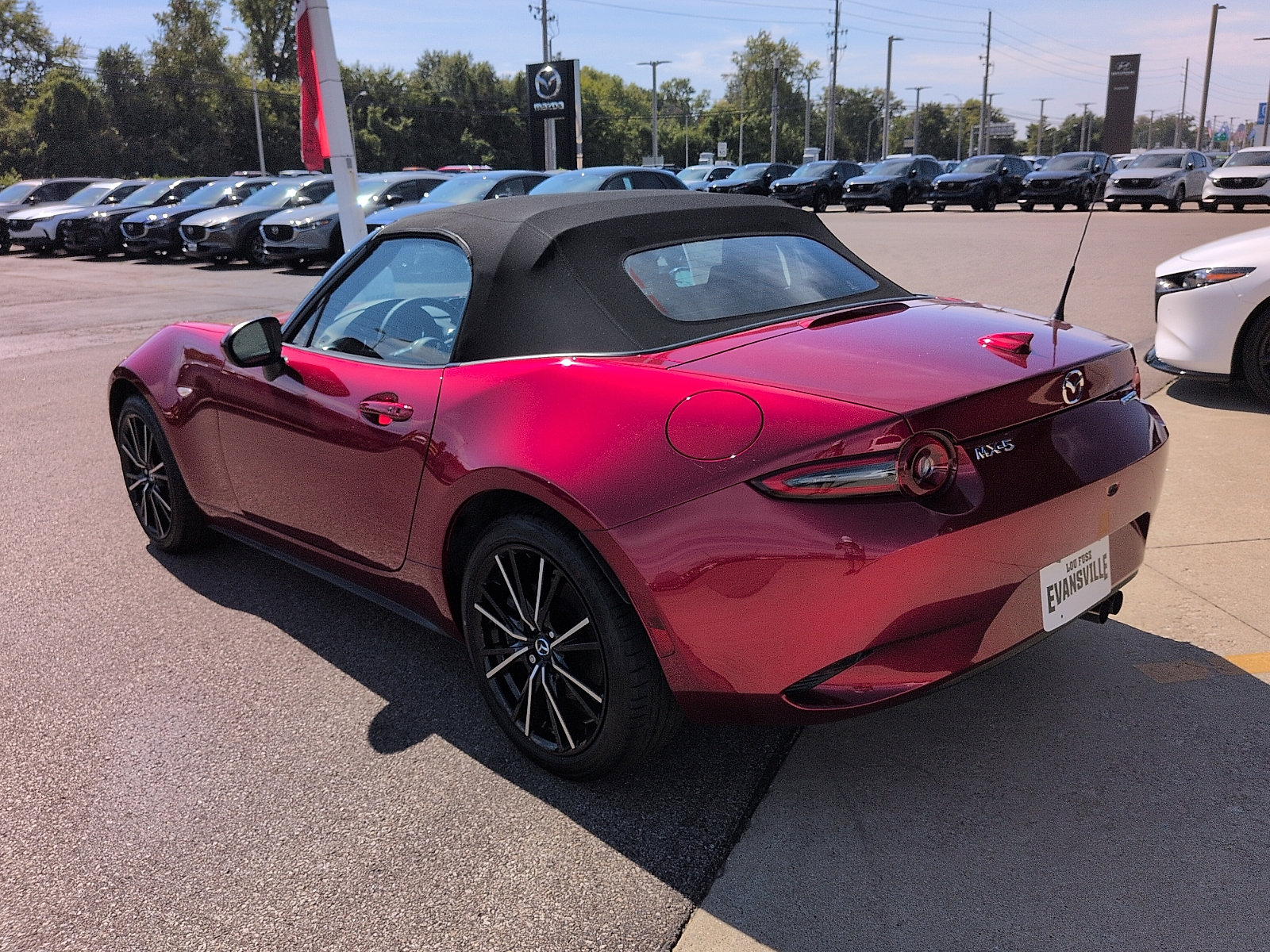 New 2026 MAZDA MX-5 Miata Grand Touring w/ Weather Package RWD image 5