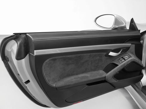 Used 2020 Porsche 718 Boxster Spyder image 51