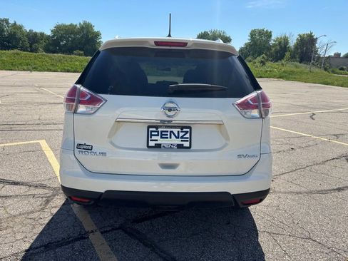 Used 2016 Nissan Rogue SV AWD/4WD image 8