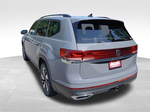 New 2026 Volkswagen Atlas SE AWD/4WD image 3