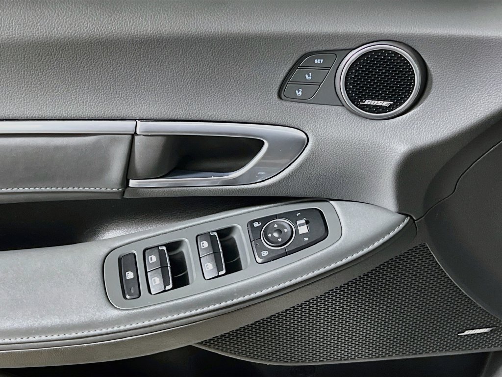 Used 2021 Hyundai Sonata Limited FWD image 14
