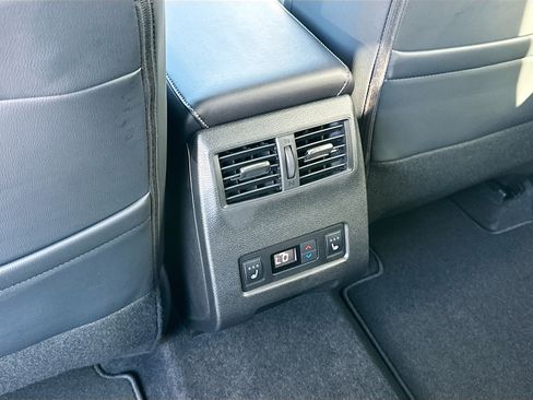 New 2026 Mitsubishi Outlander SEL image 19