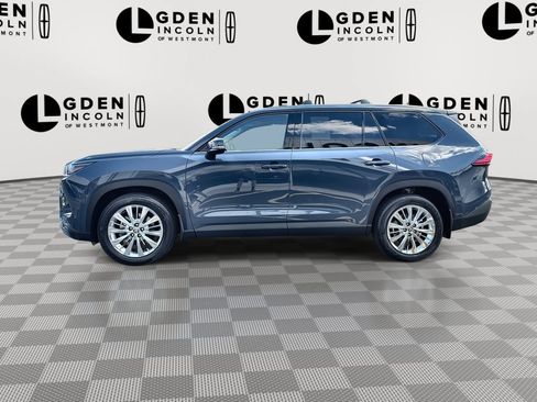 Used 2024 Toyota Grand Highlander AWD image 5