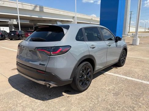 Used 2024 Honda HR-V Sport image 5