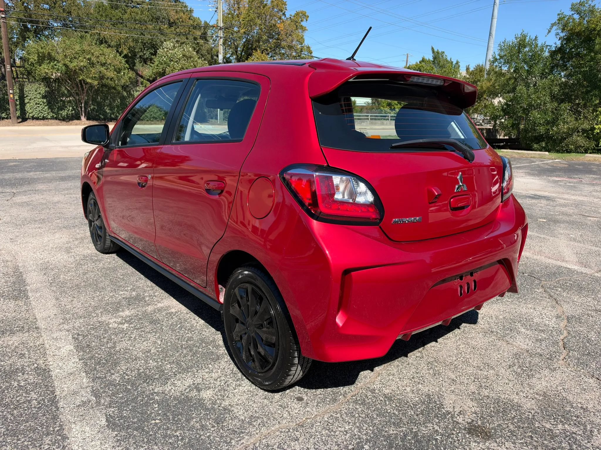 Used 2024 Mitsubishi Mirage ES FWD image 3
