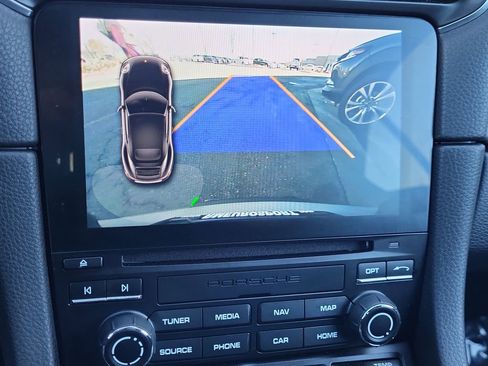 Used 2019 Porsche 911 Carrera 4S image 26