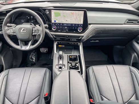 Used 2024 Lexus TX 500h AWD image 11