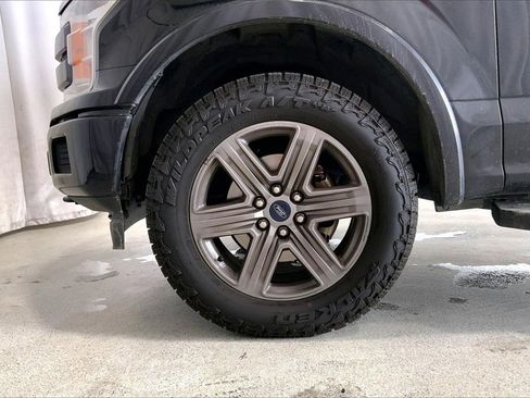 Used 2019 Ford F150 Lariat image 6