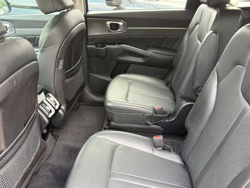 Certified 2021 Kia Sorento SX FWD image 26