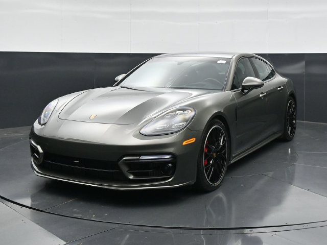 Used 2023 Porsche Panamera GTS AWD/4WD image 5
