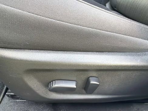 Used 2024 Nissan Altima 2.5 SV FWD image 20