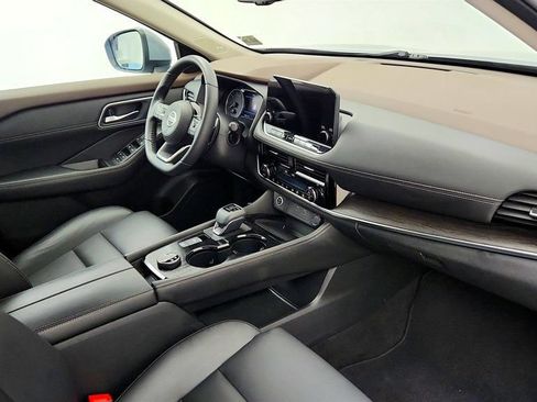 Used 2021 Nissan Rogue SL w/ Premium Package AWD/4WD image 25