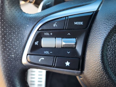 Used 2023 Genesis G70 3.3T w/ Sport Advanced Package image 24