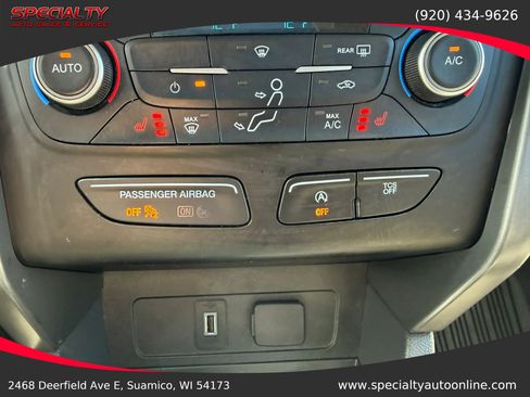Used 2018 Ford Escape SEL AWD/4WD image 27