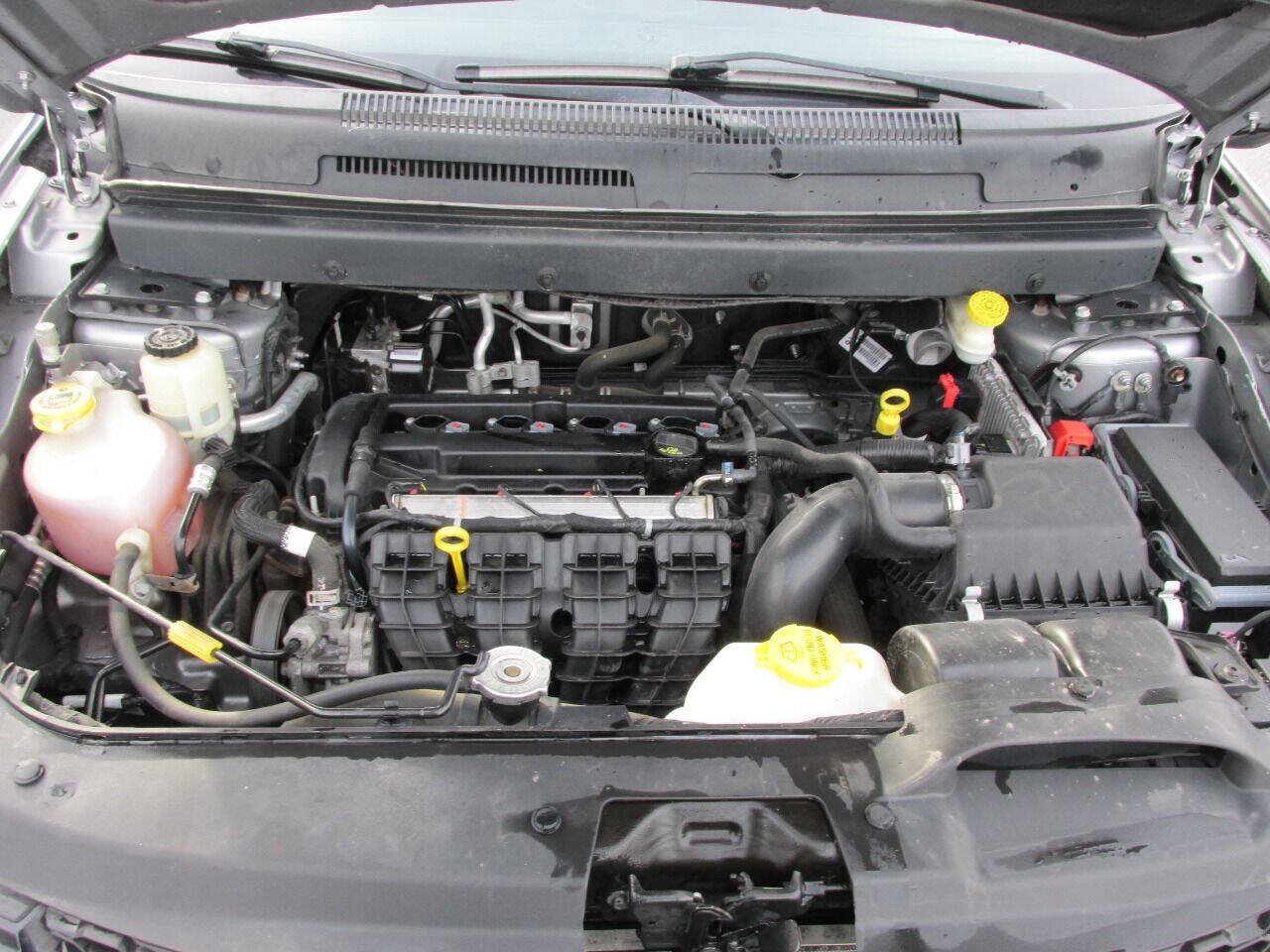 Used 2017 Dodge Journey SE w/ Flexible Seating Group FWD image 32