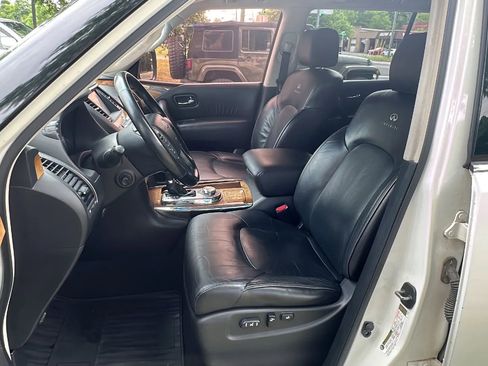 Used 2014 INFINITI QX80 4WD image 12
