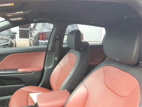 Certified 2025 Kia K4 GT-Line Turbo image 16