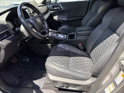 Used 2022 Mitsubishi Outlander SEL AWD/4WD image 13