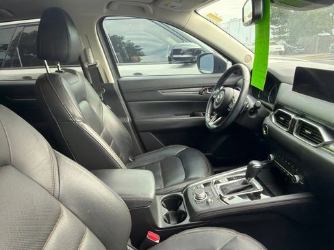 Used 2022 MAZDA CX-5 AWD 2.5 S w/ Premium Package image 3