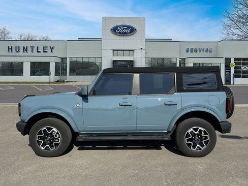 Used 2022 Ford Bronco Outer Banks image 7