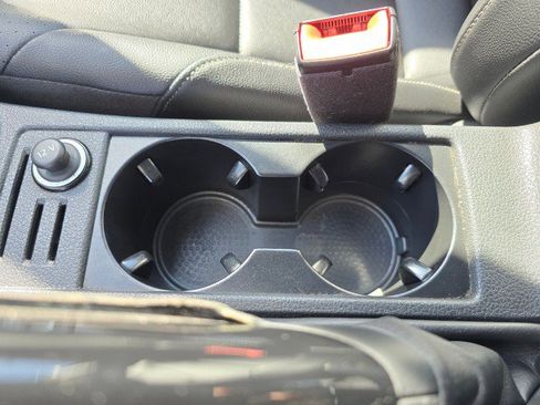 Used 2017 Volkswagen Golf Alltrack S image 36