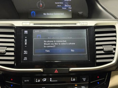 Used 2017 Honda Accord EX-L image 37
