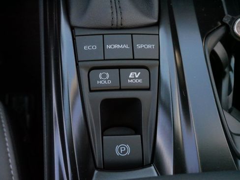 Certified 2025 Toyota Camry SE image 27