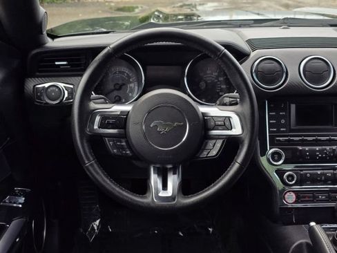 Used 2017 Ford Mustang Coupe w/ Equipment Group 051A RWD image 17