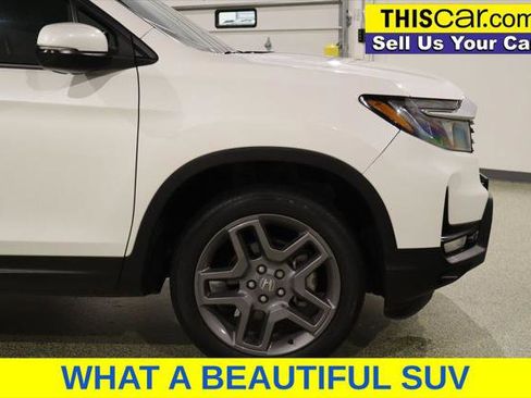 Used 2023 Honda Passport EX-L image 10