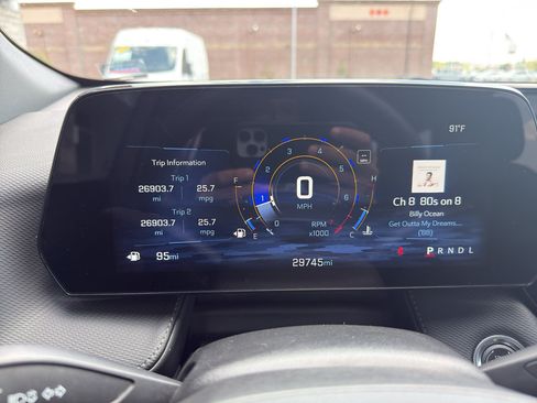 Used 2025 Chevrolet Equinox LT FWD image 20