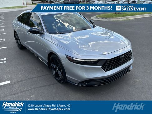 Used 2024 Honda Accord Sport image 1
