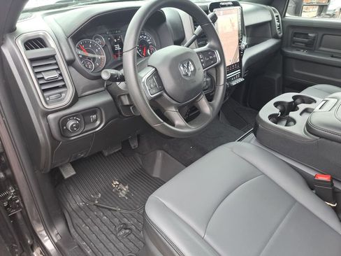 New 2026 RAM 3500 Tradesman AWD/4WD image 18