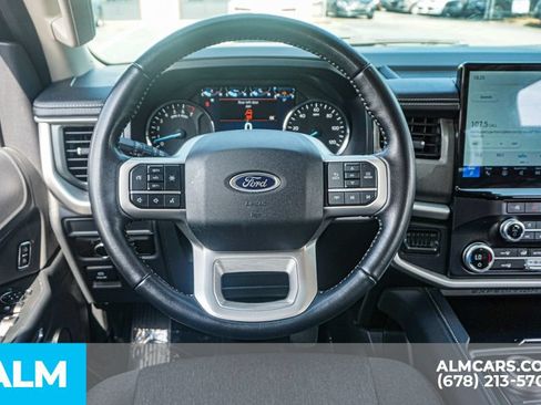 Used 2024 Ford Expedition XLT RWD image 29