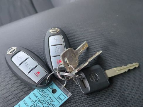 Used 2022 Nissan Frontier S w/ Technology Package image 32