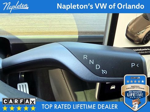 Used 2021 Tesla Model Y Performance image 14