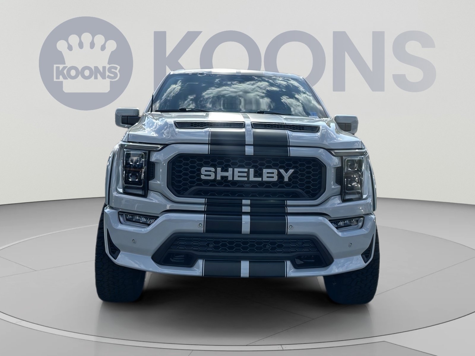 Used 2023 Ford F150 Lariat w/ Equipment Group 502A High AWD/4WD image 4