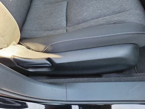 Certified 2023 Honda Accord EX image 7