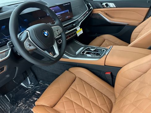 New 2026 BMW X7 xDrive40i image 4