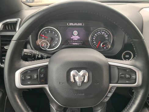 Used 2022 RAM 1500 Big Horn AWD/4WD image 13